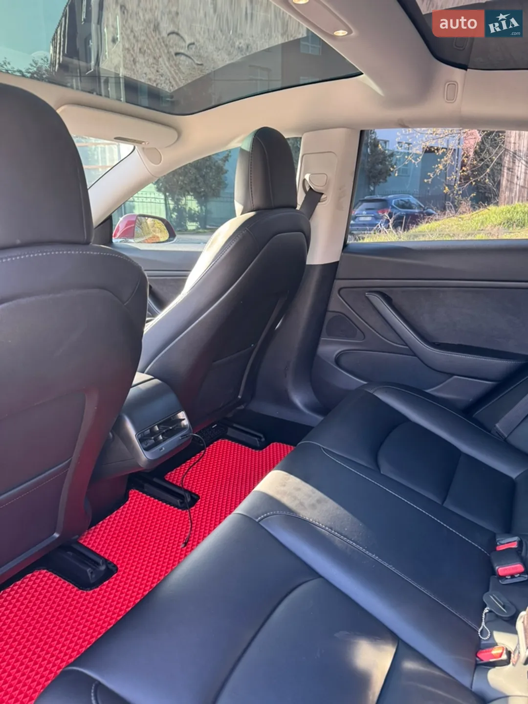 2018 Tesla Model 3 - мініатюра 8