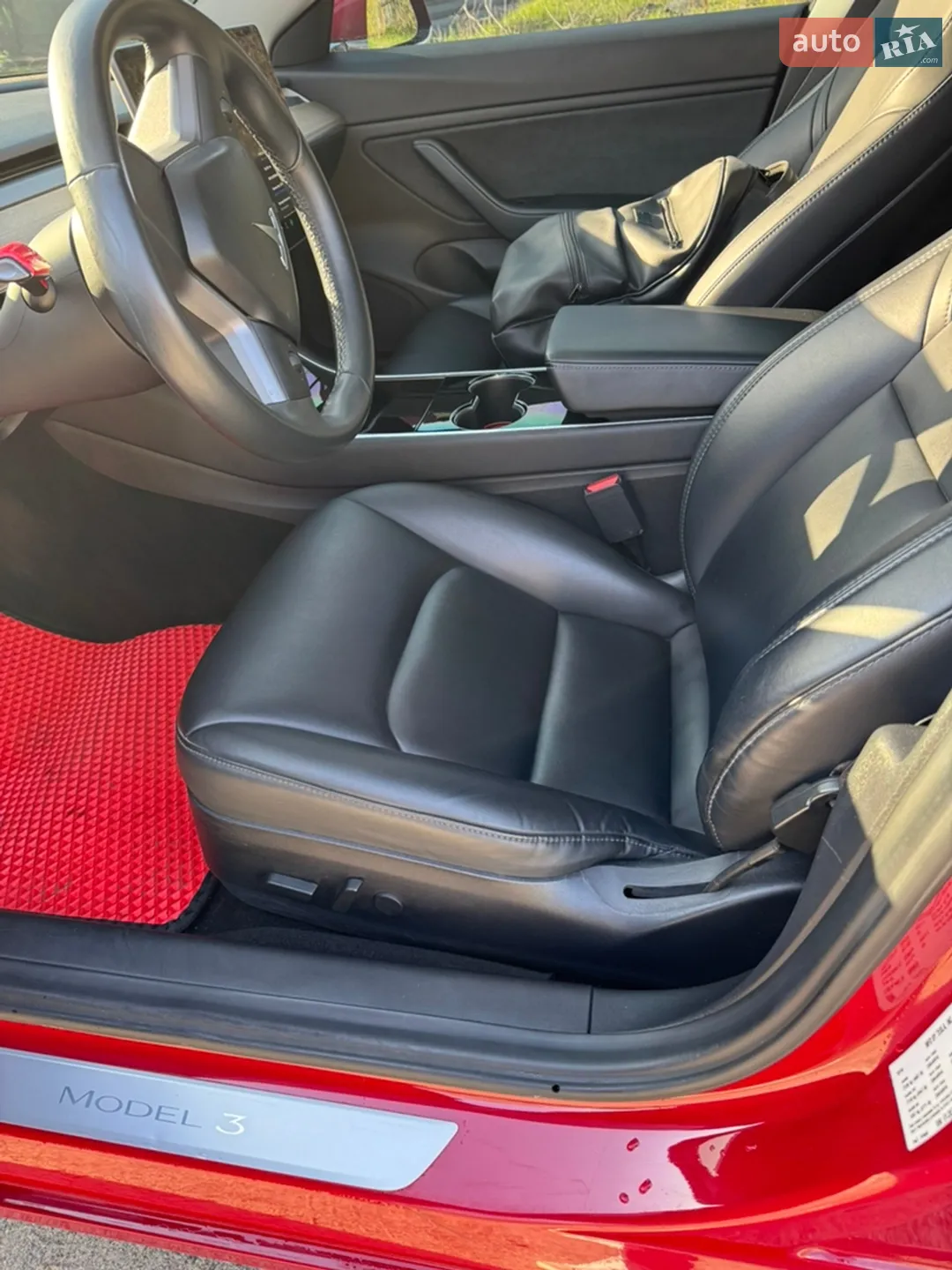 2018 Tesla Model 3 - мініатюра 9