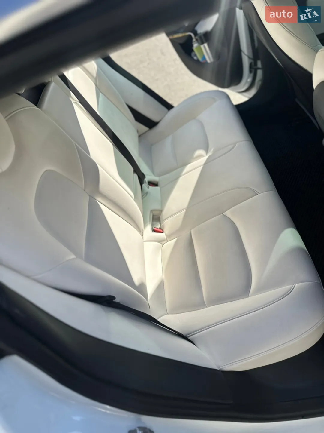 2019 Tesla Model 3 - мініатюра 16