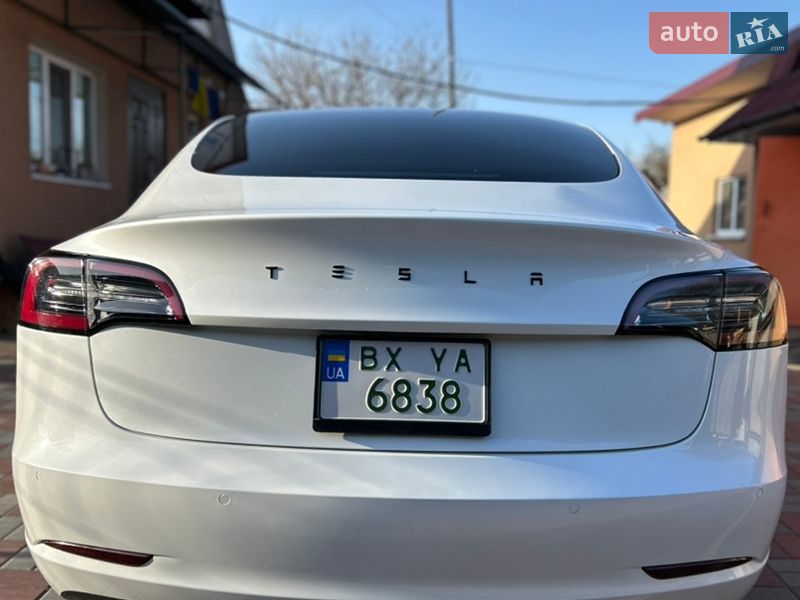 Седан Tesla Model 3 2021 в Хмельницком фото 5 Седан Tesla Model 3 2021 в Хмельницком