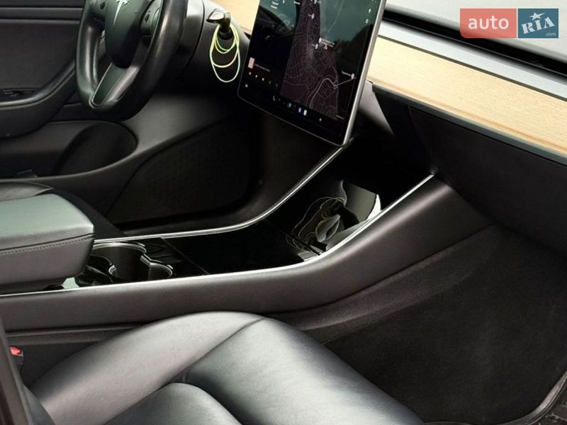 Седан Tesla Model 3 2018 в Днепре фото 16 Седан Tesla Model 3 2018 в Днепре