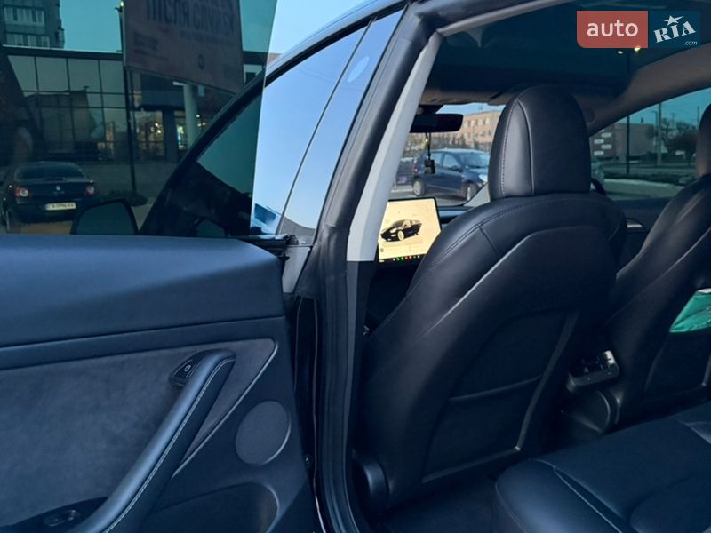 Седан Tesla Model 3 2022 в Черкасах фото 8 Седан Tesla Model 3 2022 в Черкасах