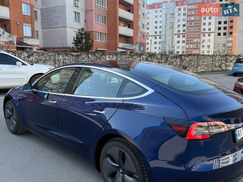 Седан Tesla Model 3 2018 в Киеве фото 13 Седан Tesla Model 3 2018 в Киеве
