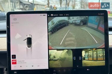 Седан Tesla Model 3 2018 в Виннице