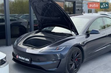 Седан Tesla Model 3 2024 в Рівному