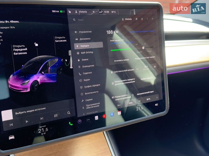 Седан Tesla Model 3 2019 в Виннице