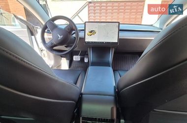 Седан Tesla Model 3 2020 в Белой Церкви