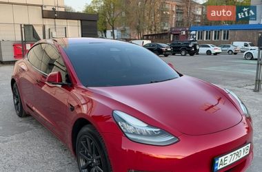 Седан Tesla Model 3 2018 в Днепре