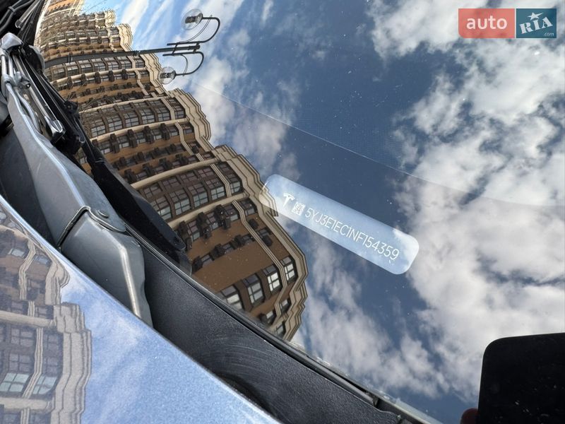 Седан Tesla Model 3 2022 в Києві