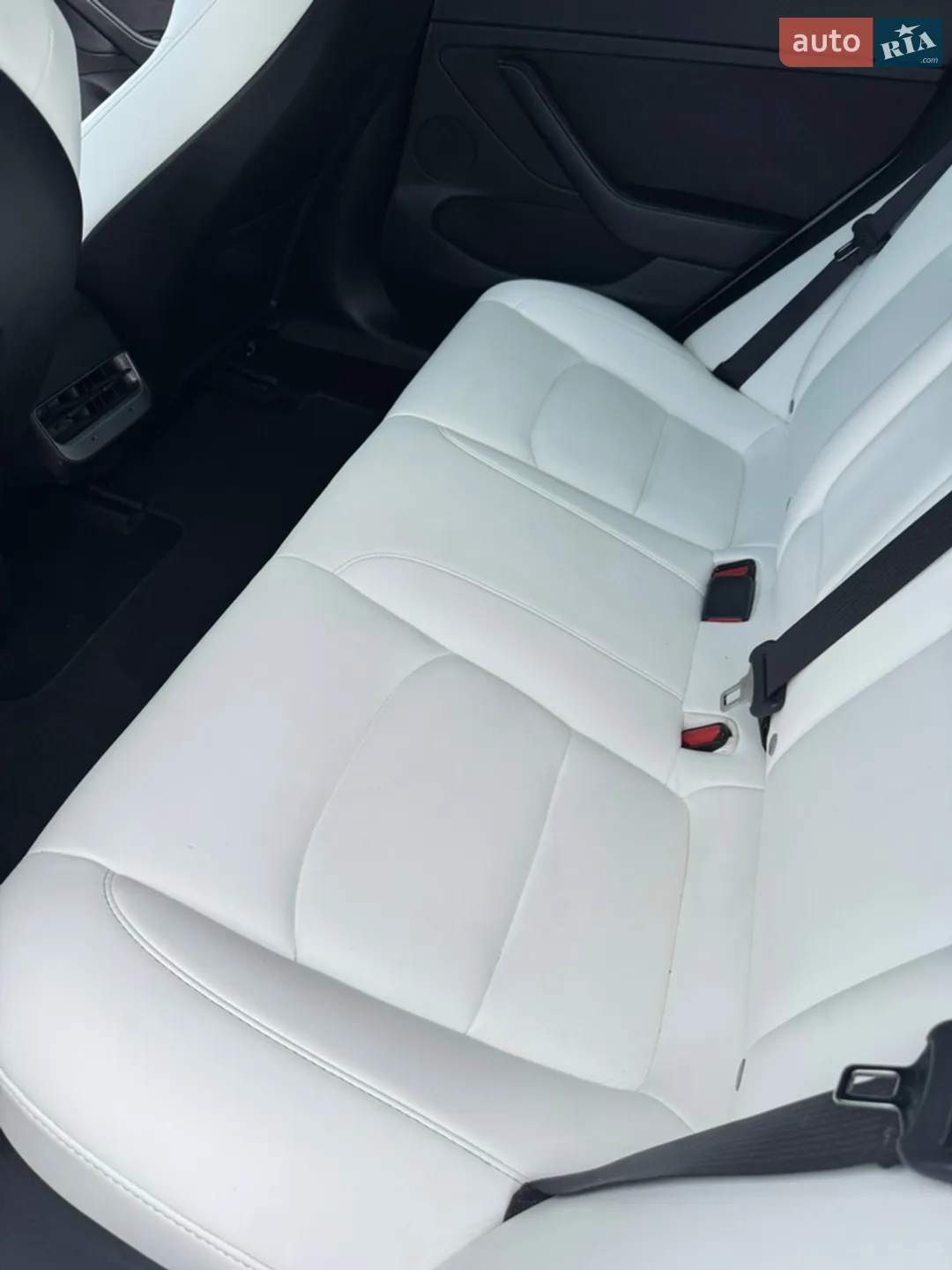 2022 Tesla Model 3 - мініатюра 21