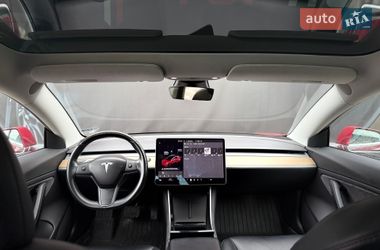 Седан Tesla Model 3 2018 в Львове фото 32 Седан Tesla Model 3 2018 в Львове