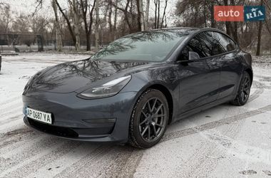 Седан Tesla Model 3 2021 в Львові