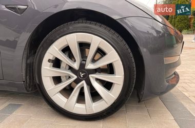 Седан Tesla Model 3 2022 в Києві