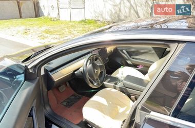Седан Tesla Model 3 2018 в Обухові