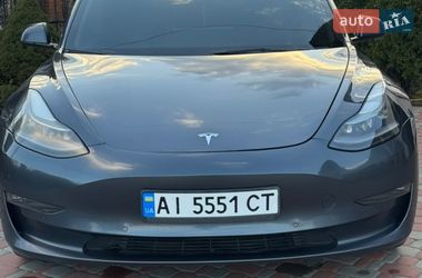 Седан Tesla Model 3 2022 в Киеве