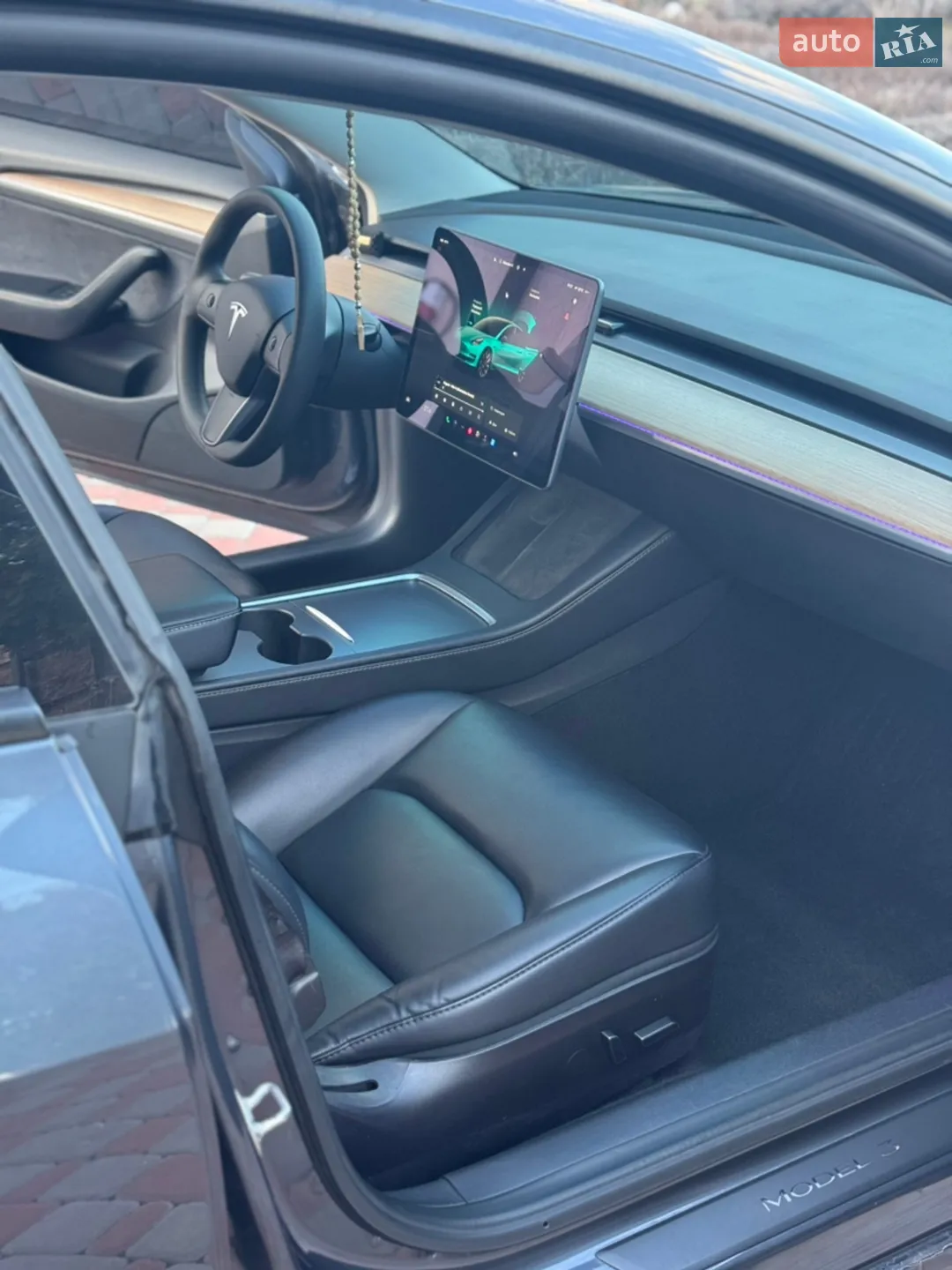 2022 Tesla Model 3 - мініатюра 11