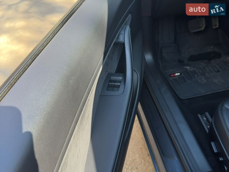 Седан Tesla Model 3 2021 в Одесі