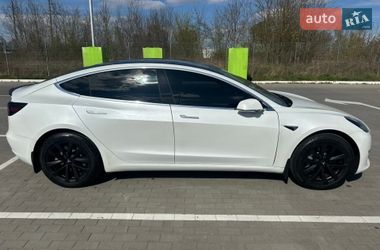 Седан Tesla Model 3 2019 в Вінниці