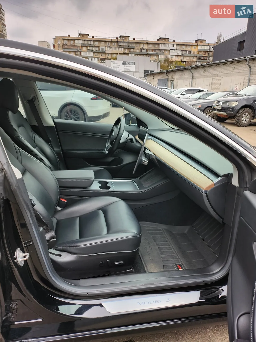 2018 Tesla Model 3 - мініатюра 8