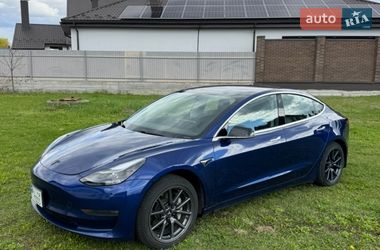 Седан Tesla Model 3 2019 в Києві