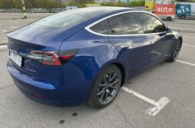 Седан Tesla Model 3 2020 в Киеве