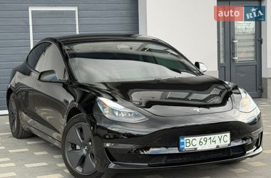 Седан Tesla Model 3 2023 в Дрогобыче