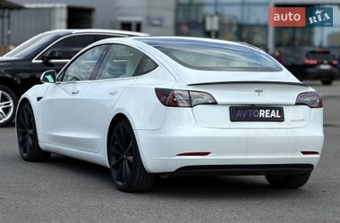 Седан Tesla Model 3 2019 в Кривому Розі