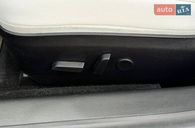 Седан Tesla Model 3 2019 в Кривому Розі