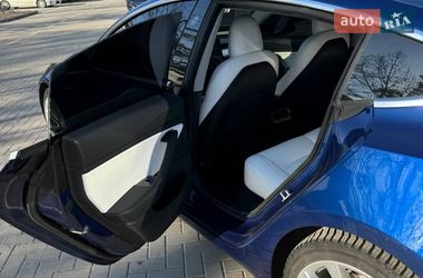 Седан Tesla Model 3 2019 в Києві