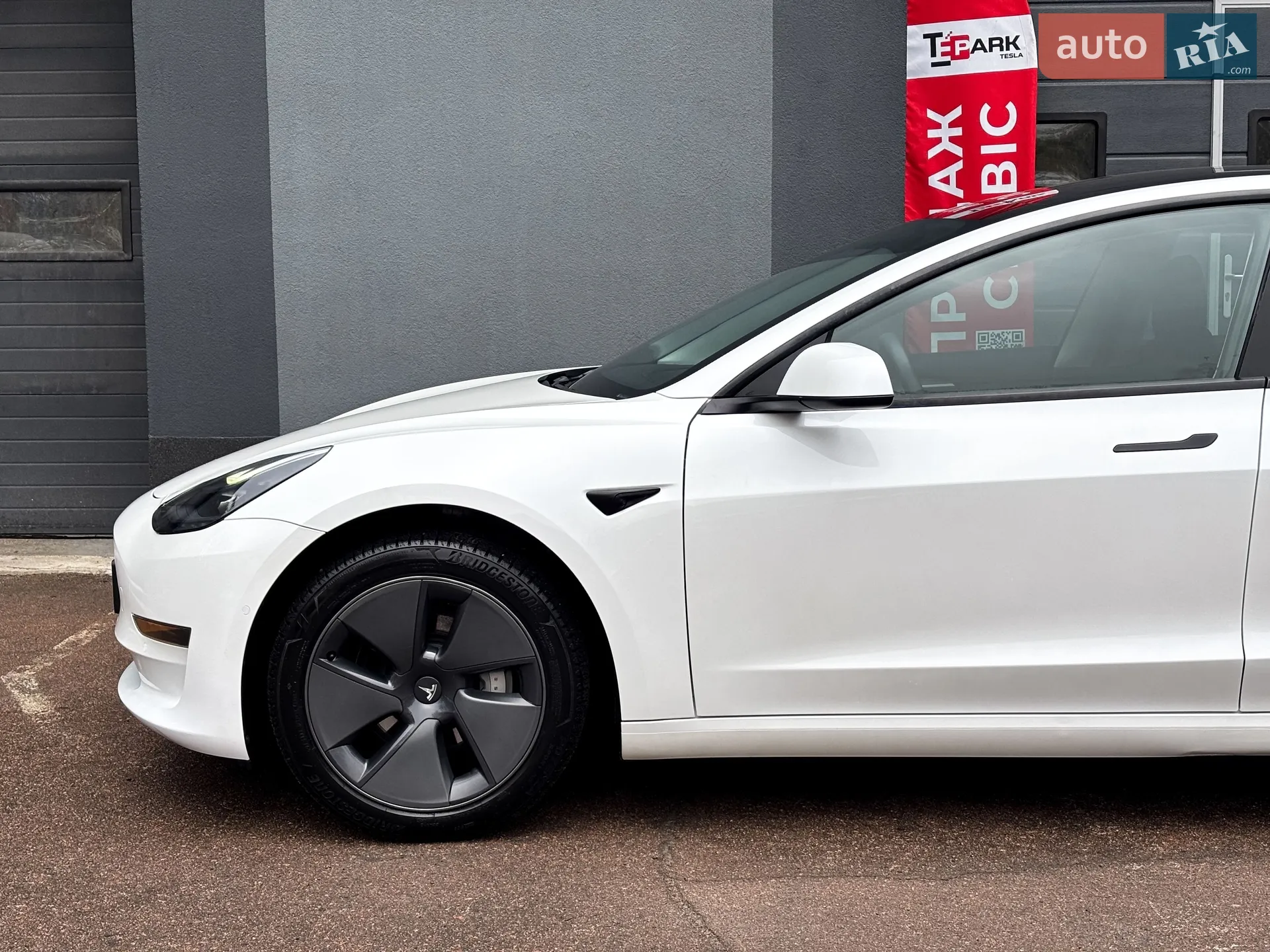 2022 Tesla Model 3 - мініатюра 5