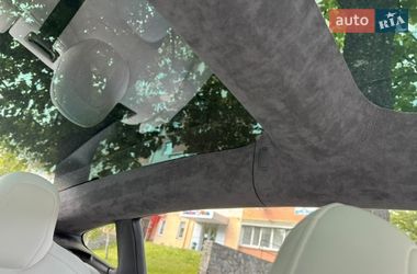 Седан Tesla Model 3 2022 в Полтаві