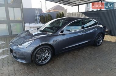 Седан Tesla Model 3 2020 в Каменец-Подольском