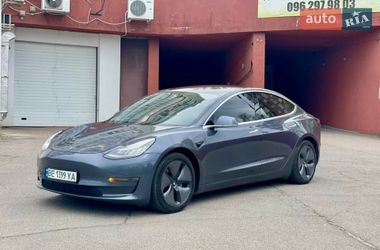Седан Tesla Model 3 2020 в Миколаєві
