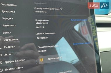 Седан Tesla Model 3 2019 в Киеве