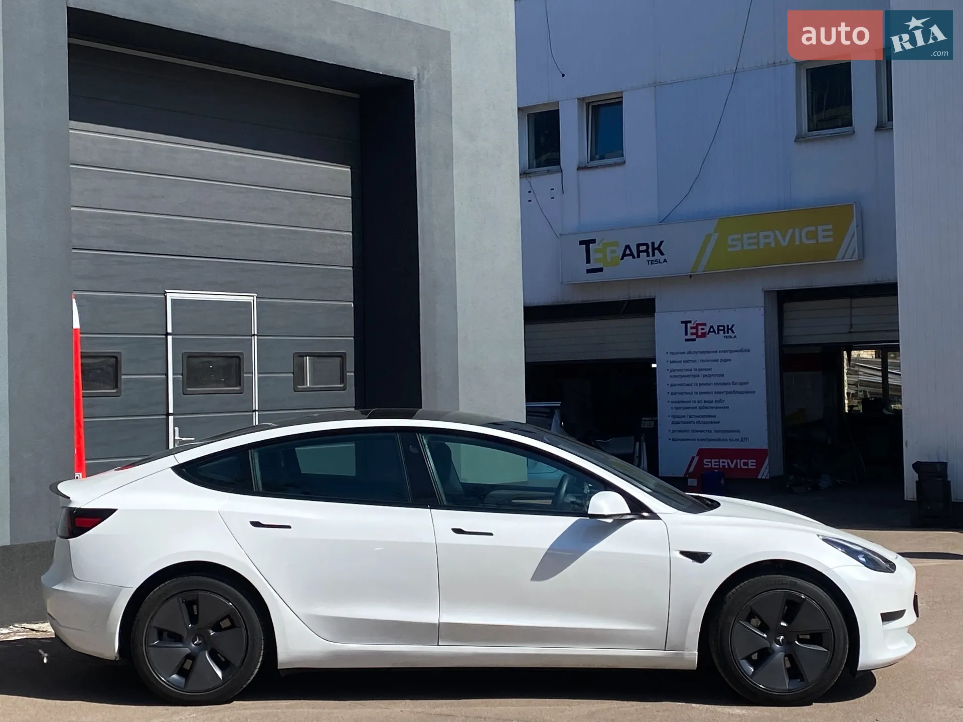 2023 Tesla Model 3 - мініатюра 11