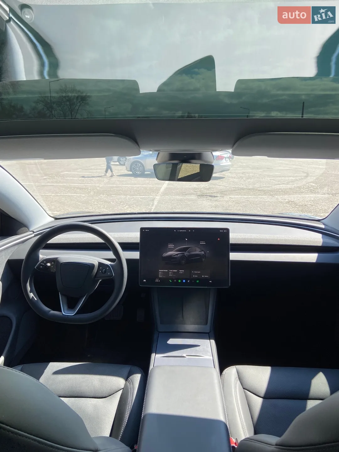 2025 Tesla Model 3 - мініатюра 13
