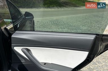 Седан Tesla Model 3 2020 в Харькове