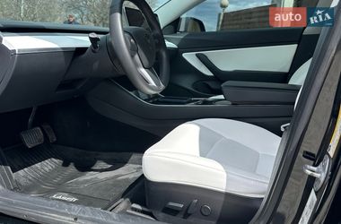 Седан Tesla Model 3 2020 в Харькове