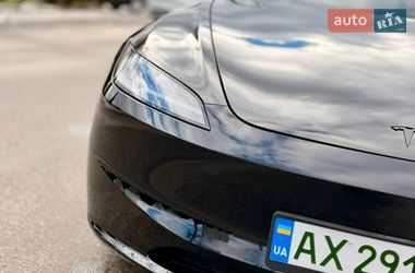 Седан Tesla Model 3 2024 в Харькове