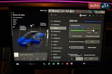 Седан Tesla Model 3 2025 в Киеве