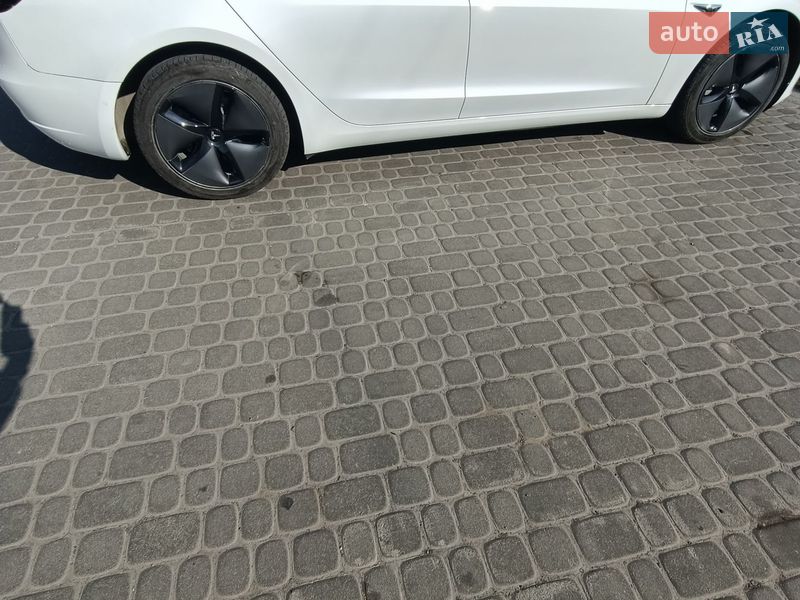 Седан Tesla Model 3 2020 в Львове фото 8 Седан Tesla Model 3 2020 в Львове