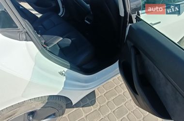 Седан Tesla Model 3 2020 в Львове фото 12 Седан Tesla Model 3 2020 в Львове