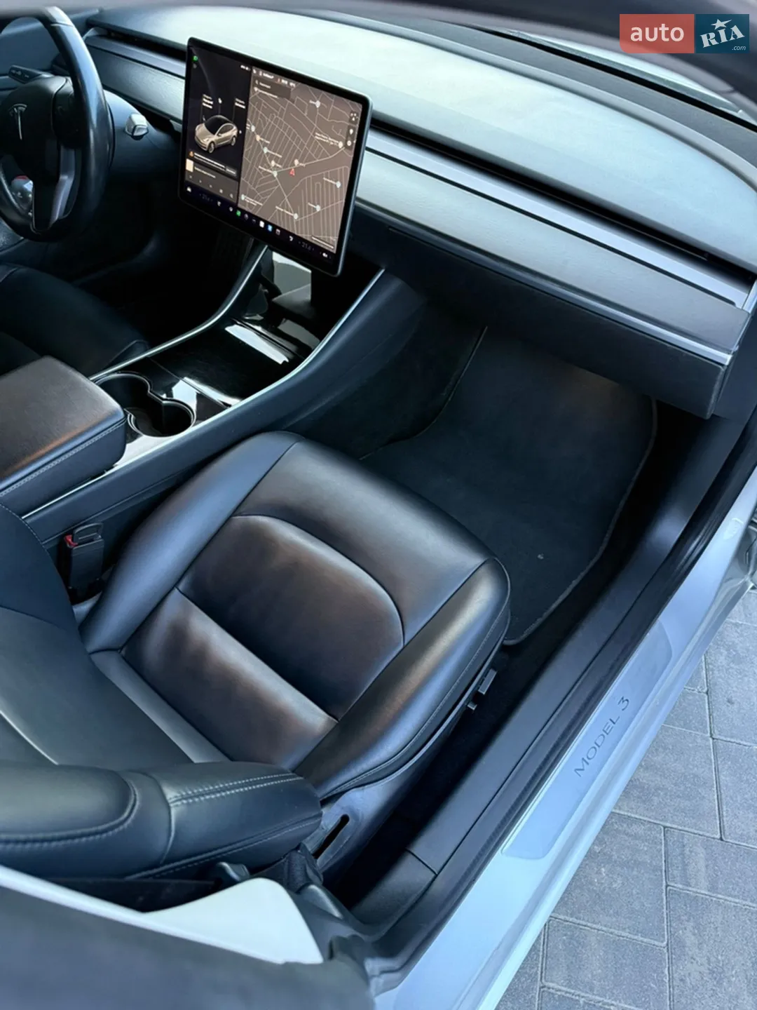 2018 Tesla Model 3 - мініатюра 23