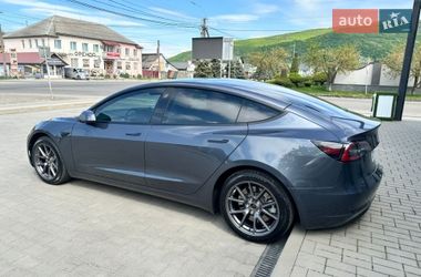Седан Tesla Model 3 2022 в Виноградове