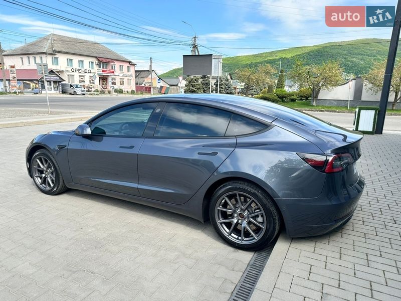 Седан Tesla Model 3 2022 в Виноградове
