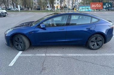 Седан Tesla Model 3 2020 в Броварах