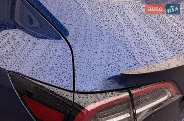 Седан Tesla Model 3 2023 в Киеве