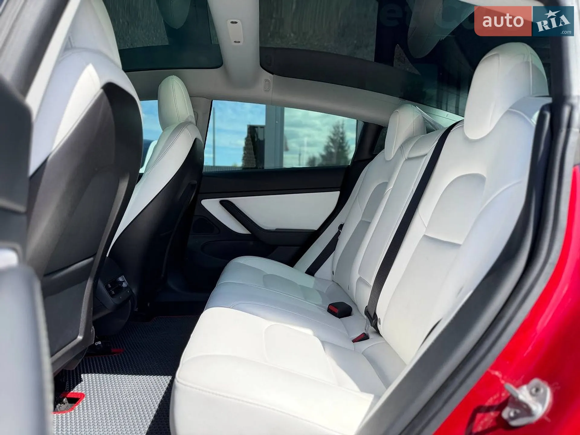 2020 Tesla Model 3 - мініатюра 14