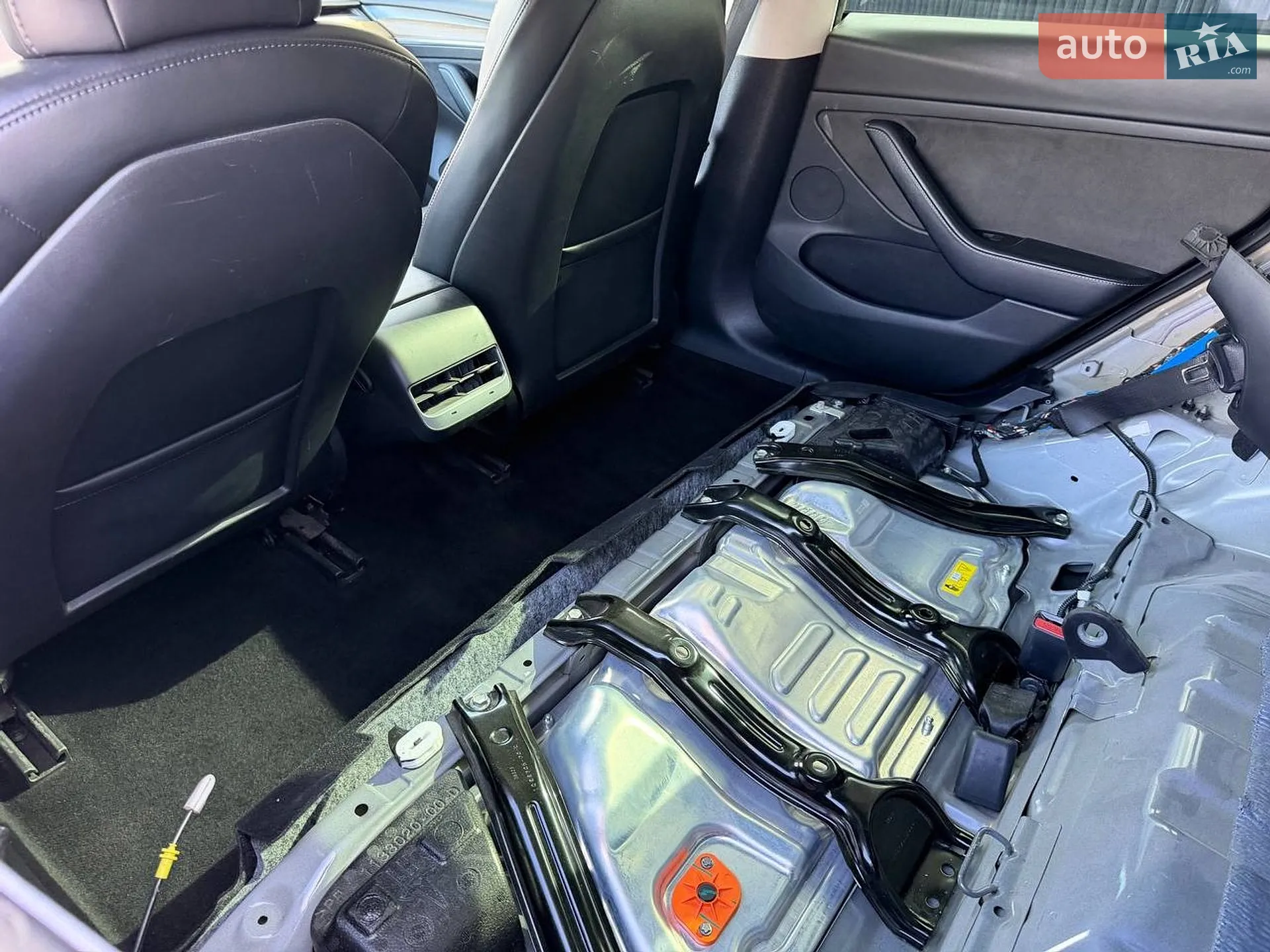 2022 Tesla Model 3 - мініатюра 17