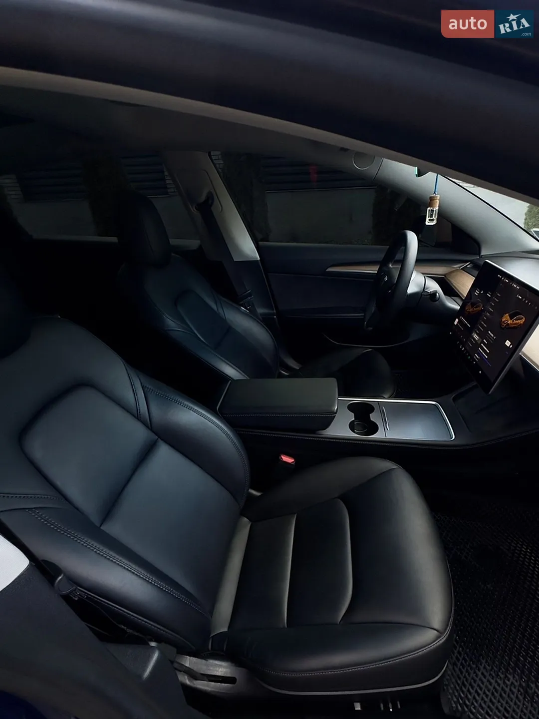 2021 Tesla Model 3 - мініатюра 11